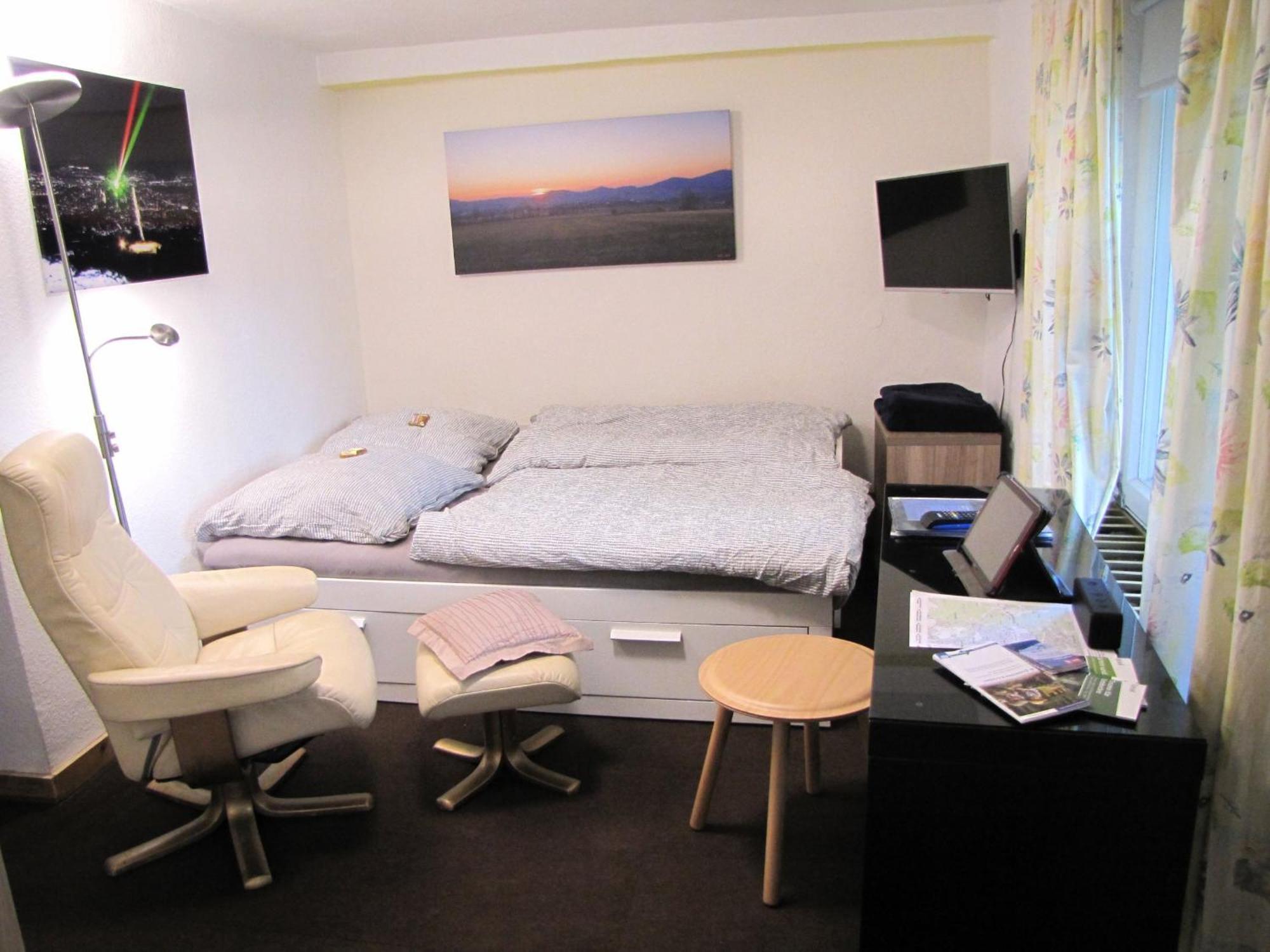 Apartment Hugo37 Am Bergpark Kassel Exteriör bild